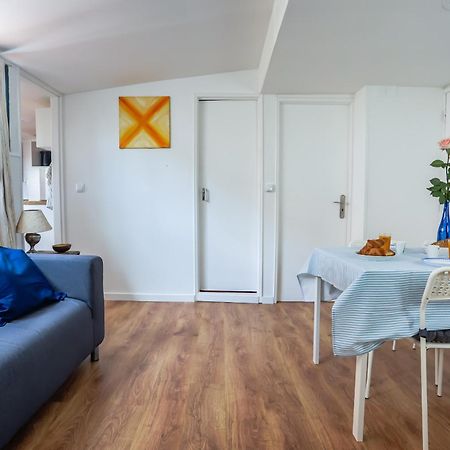 Cozy 3 Bedroom Apt In Lively Bairro Alto Lisbon Bagian luar foto