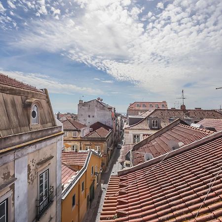 Cozy 3 Bedroom Apt In Lively Bairro Alto Lisbon Bagian luar foto